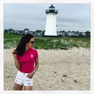 Meet your Posher, Daniela